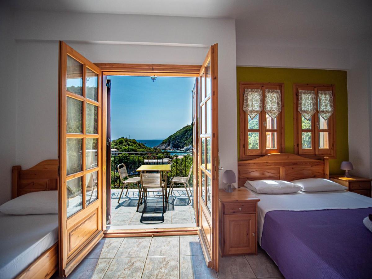 Olive House In Damouchari With A Sea View - Delicious Houses エクステリア 写真