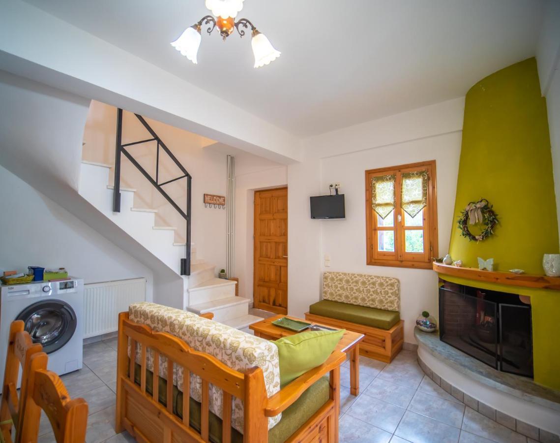 Olive House In Damouchari With A Sea View - Delicious Houses エクステリア 写真