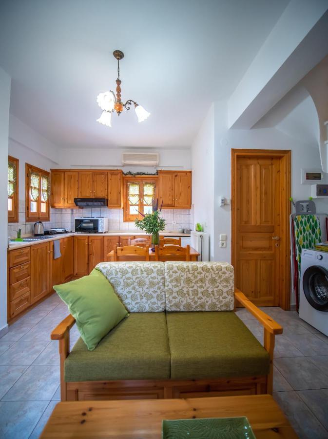 Olive House In Damouchari With A Sea View - Delicious Houses エクステリア 写真