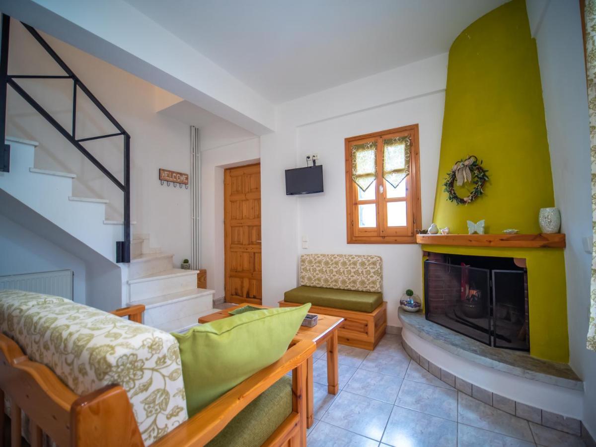 Olive House In Damouchari With A Sea View - Delicious Houses エクステリア 写真